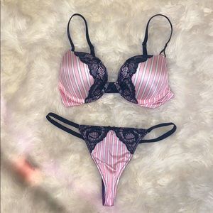 Victoria Secret bombshell bra and underwear set